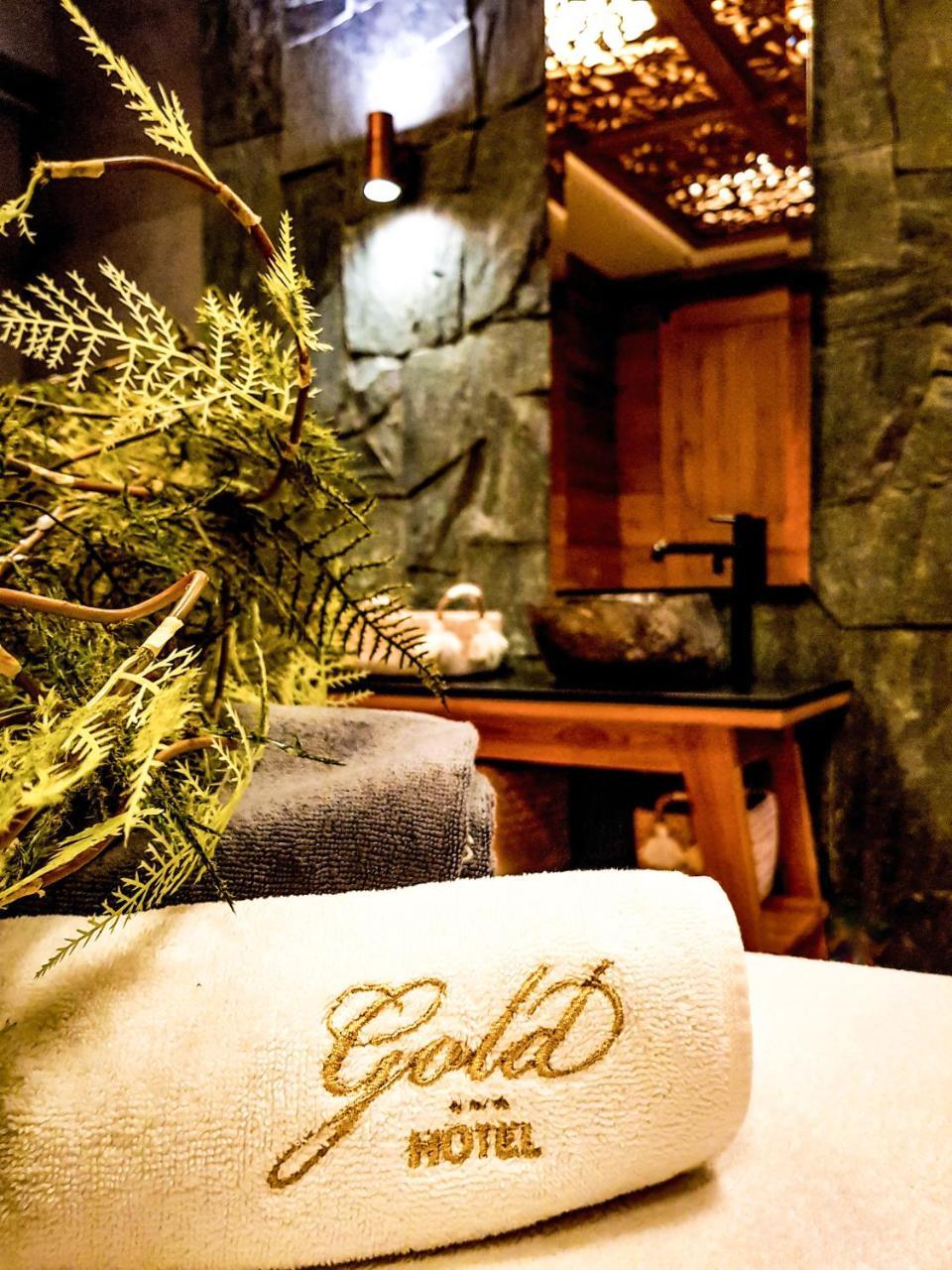Hotel Gold